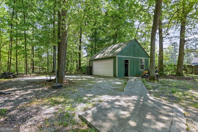 365 Cook Drive, Ellenwood, GA 30294