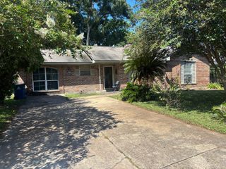 558 Beaver Bend Road, Houston, TX 77037