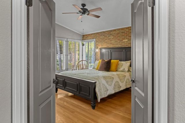 7083 Zubaron Lane, Carlsbad, CA 92009