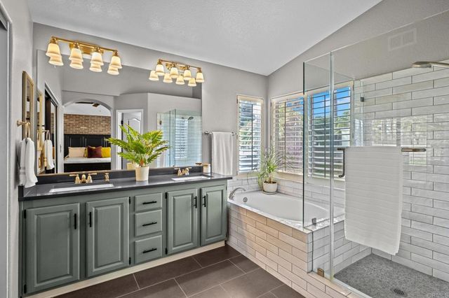 7083 Zubaron Lane, Carlsbad, CA 92009