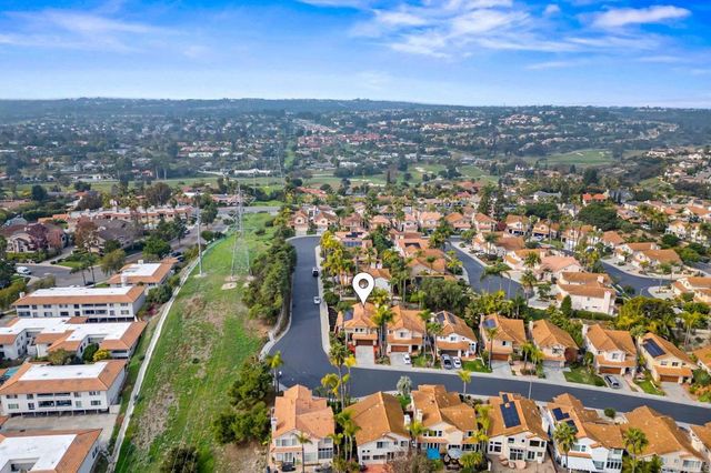 7083 Zubaron Lane, Carlsbad, CA 92009