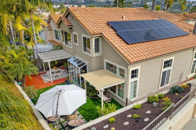 7083 Zubaron Lane, Carlsbad, CA 92009