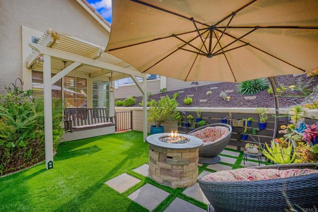 7083 Zubaron Lane, Carlsbad, CA 92009