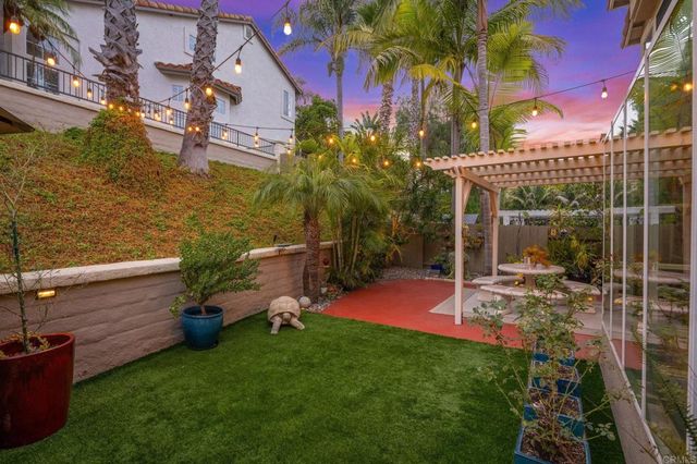 7083 Zubaron Lane, Carlsbad, CA 92009