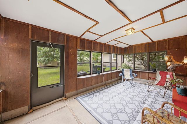 9532 Penn Circle, Bloomington, MN 55431