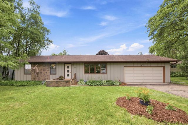 9532 Penn Circle, Bloomington, MN 55431