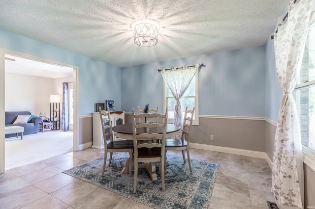 8331 Northfield Drive, Evansville, IN 47711