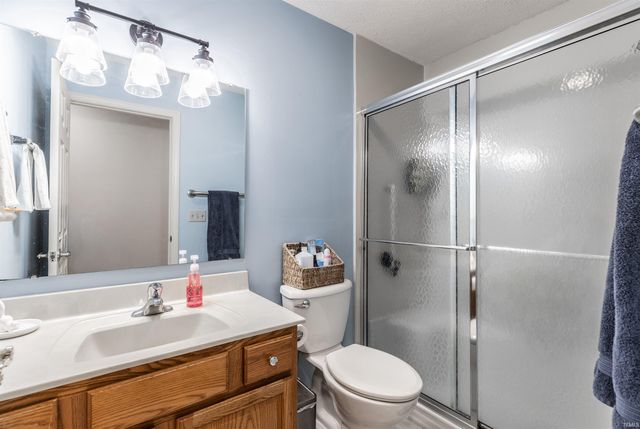 8331 Northfield Drive, Evansville, IN 47711