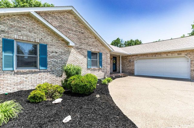 8331 Northfield Drive, Evansville, IN 47711