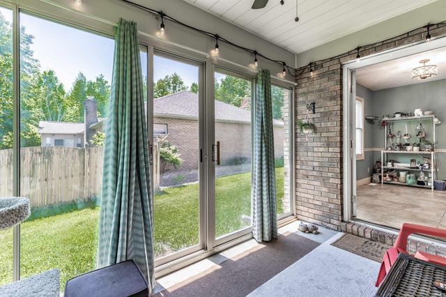 8331 Northfield Drive, Evansville, IN 47711