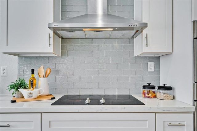 1712 Heavenly Bamboo Court, San Jose, CA 95131