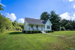 519 Frost Circle, Henagar, AL 35978