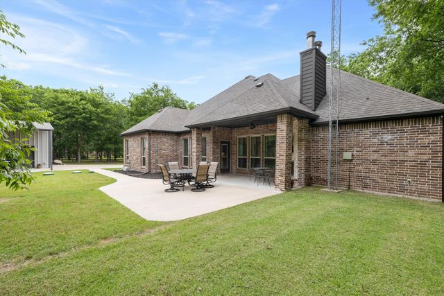 3824 County Road 2216, Caddo Mills, TX 75135