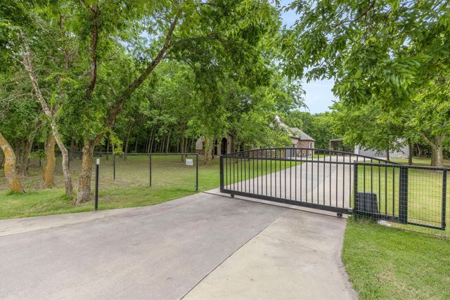 3824 County Road 2216, Caddo Mills, TX 75135