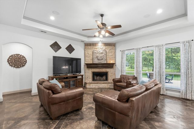 3824 County Road 2216, Caddo Mills, TX 75135