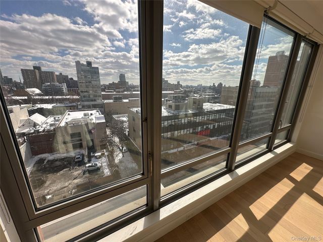 138-35 39th Avenue 7G, Flushing, NY 11354