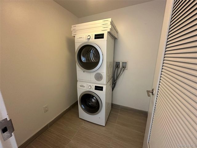 138-35 39th Avenue 7G, Flushing, NY 11354