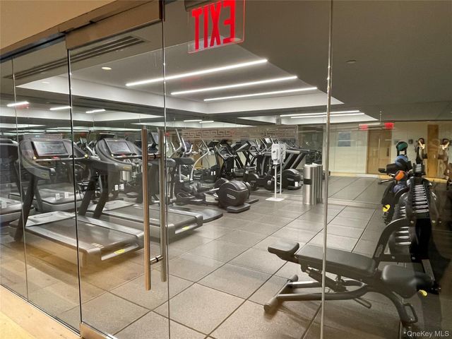 138-35 39th Avenue 7G, Flushing, NY 11354