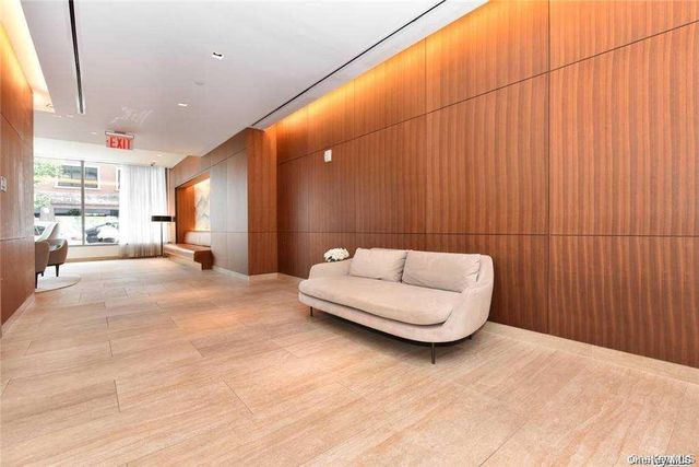 138-35 39th Avenue 7G, Flushing, NY 11354