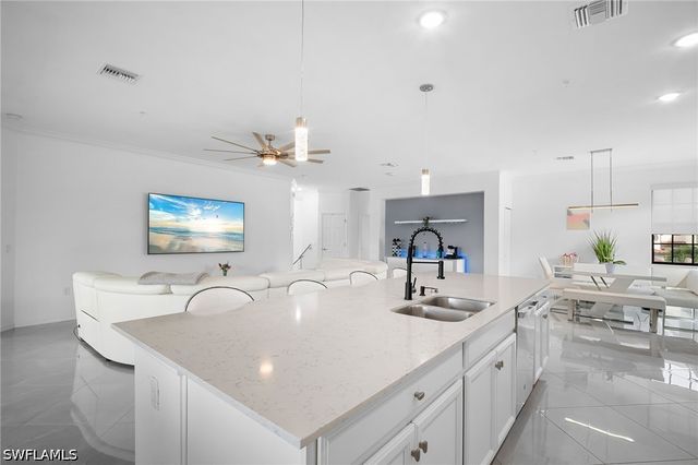 11879 Arboretum Run DR 201, Fort Myers, FL 33913