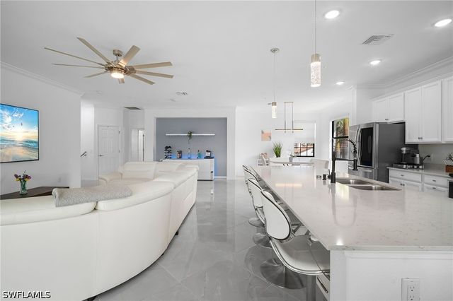 11879 Arboretum Run DR 201, Fort Myers, FL 33913
