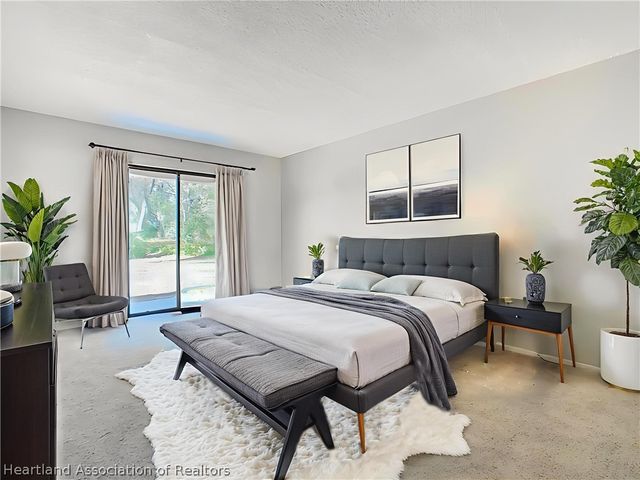 1821 Village Court, Mulberry, FL 33860