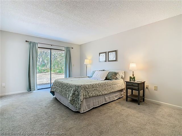 1821 Village Court, Mulberry, FL 33860