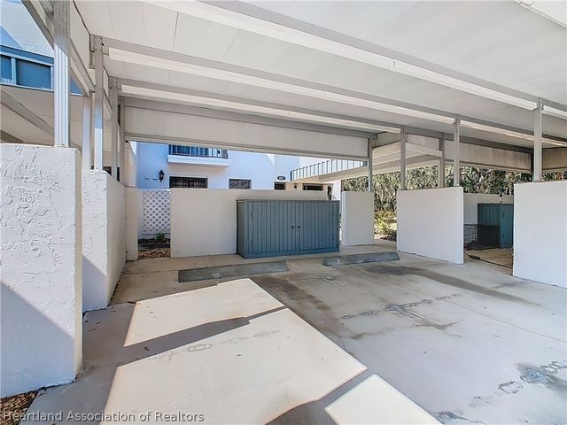 1821 Village Court, Mulberry, FL 33860