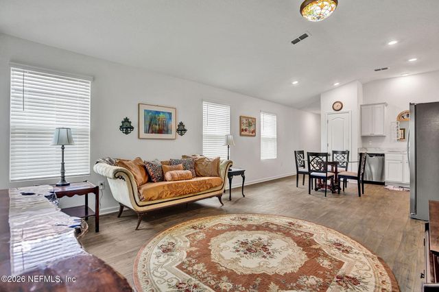 2734 OAK STREAM Drive, Green Cove Springs, FL 32043
