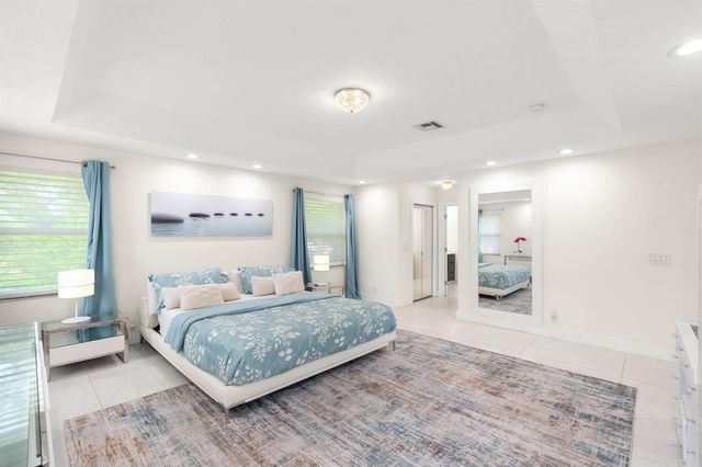 1254 NW 102nd Way, Coral Springs, FL 33071