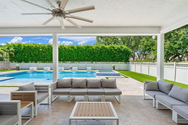 1254 NW 102nd Way, Coral Springs, FL 33071