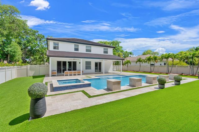 1254 NW 102nd Way, Coral Springs, FL 33071