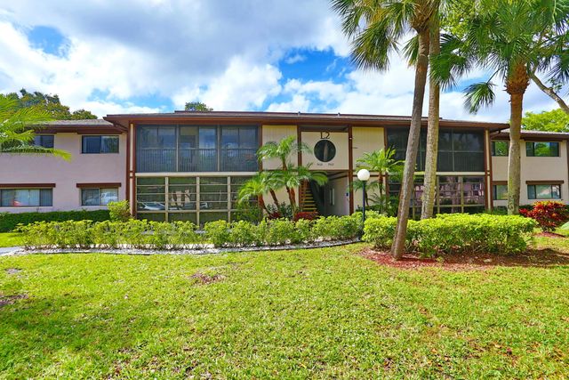 9968 N Belfort Circle, Tamarac, FL 33321