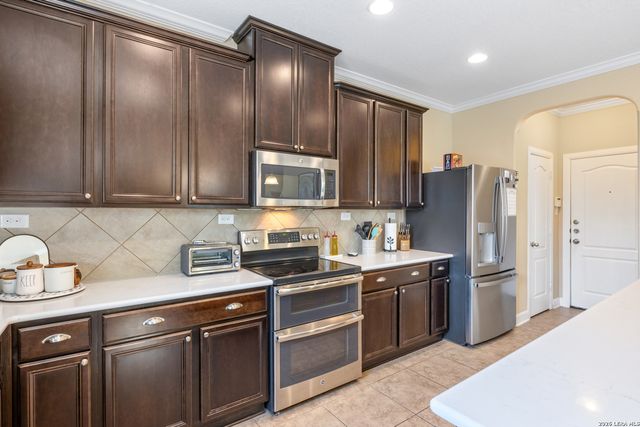 13050 Geyser Peak, San Antonio, TX 78253