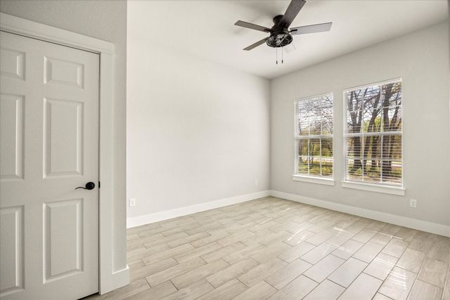 409 Cleveland Road, Granbury, TX 76049