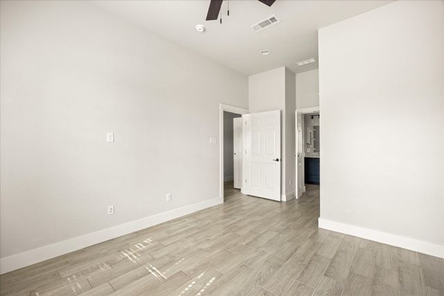 409 Cleveland Road, Granbury, TX 76049