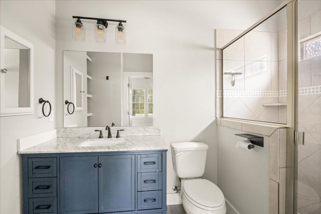 409 Cleveland Road, Granbury, TX 76049