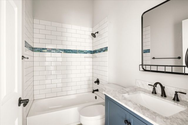 409 Cleveland Road, Granbury, TX 76049