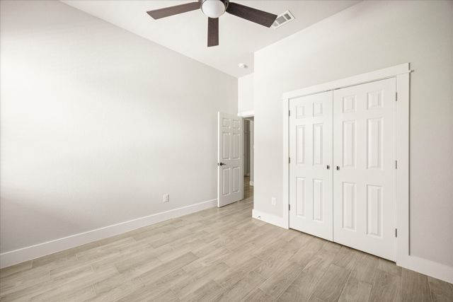 409 Cleveland Road, Granbury, TX 76049