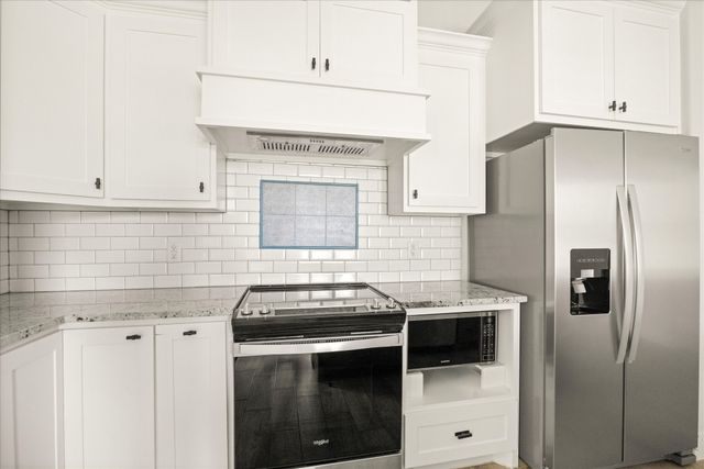 409 Cleveland Road, Granbury, TX 76049