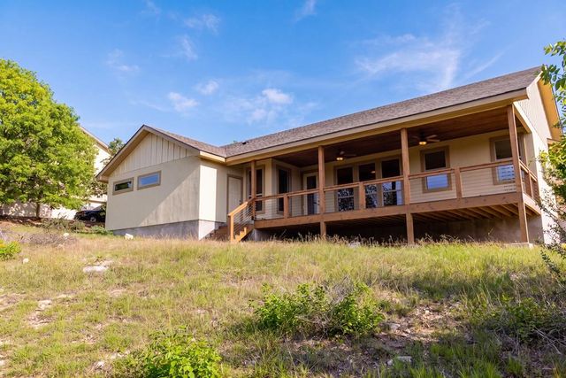 200 Castle Pines Dr, Kerrville, TX 78028