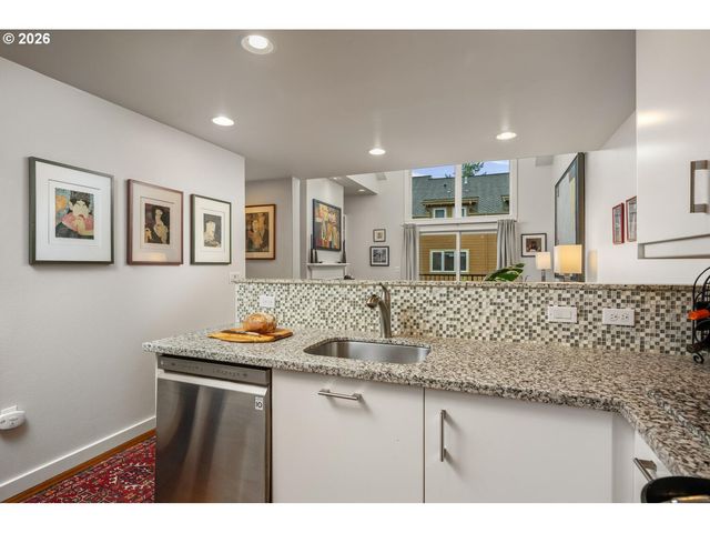 10271 Nw ALDER GROVE Ln, Portland, OR 97229