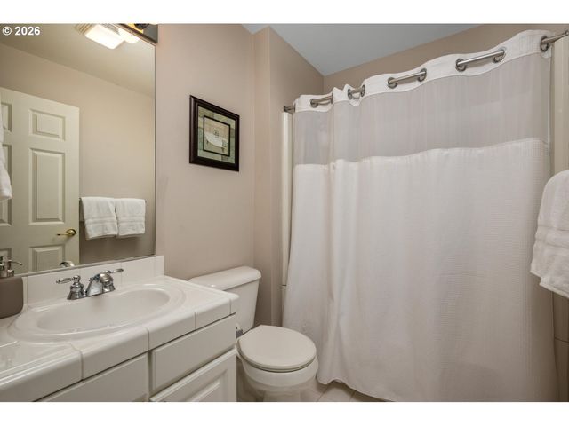 10271 Nw ALDER GROVE Ln, Portland, OR 97229