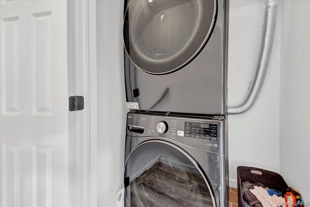 1 Patricia Lane 403, Bronx, NY 10465