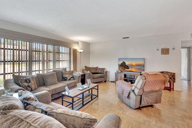 14110 Nesting Way A, Delray Beach, FL 33484