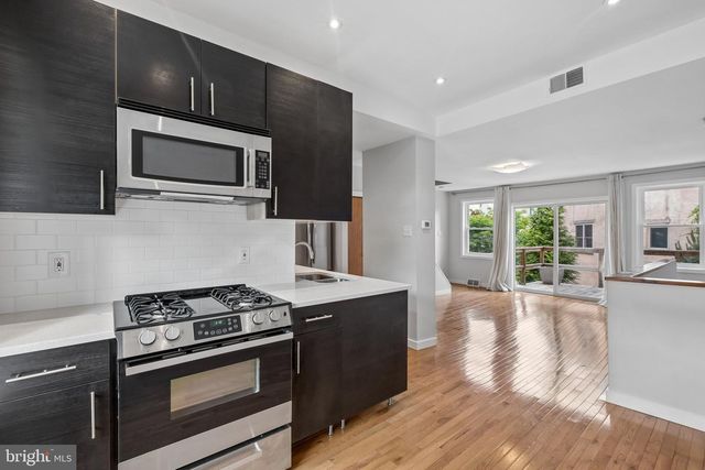 2305 GRAYS FERRY AVE, Philadelphia, PA 19146