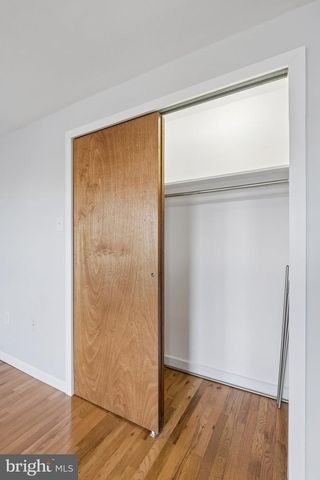 2305 GRAYS FERRY AVE, Philadelphia, PA 19146