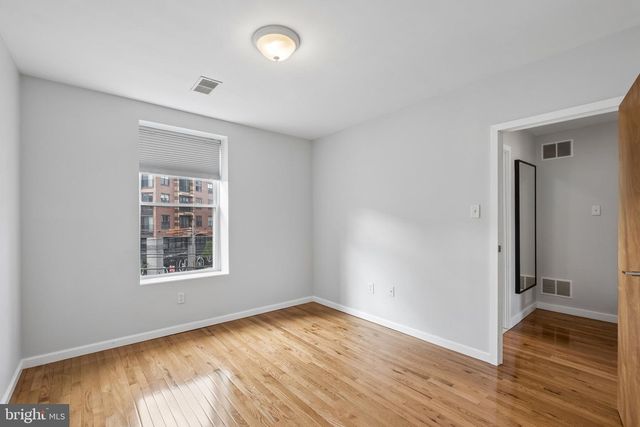 2305 GRAYS FERRY AVE, Philadelphia, PA 19146