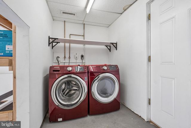 2305 GRAYS FERRY AVE, Philadelphia, PA 19146