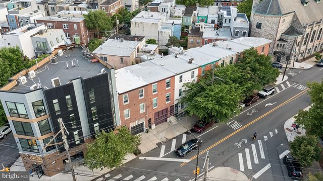2305 GRAYS FERRY AVE, Philadelphia, PA 19146